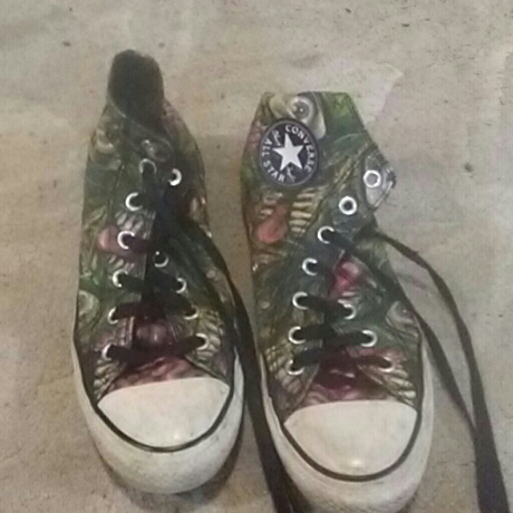 Zombie Converse